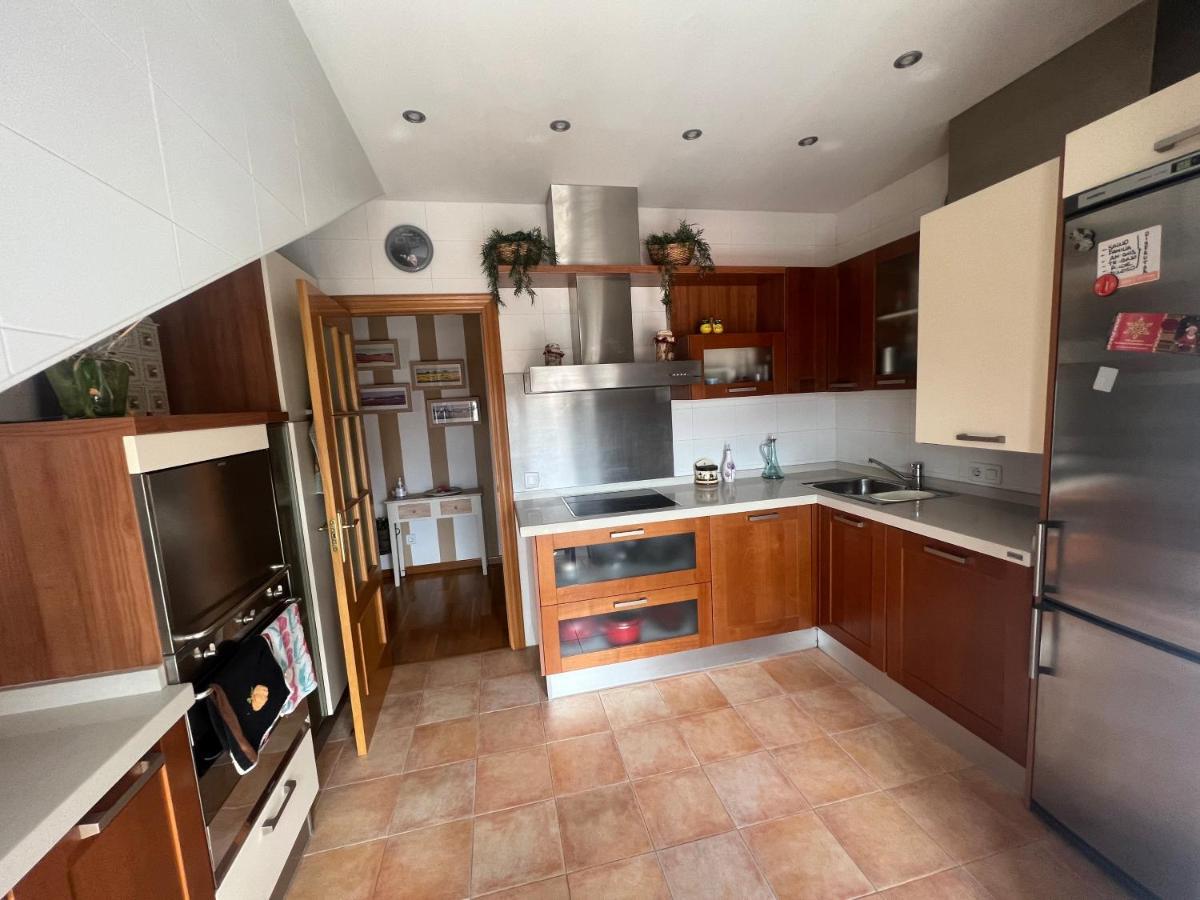 Atractivo Atico 2 Habitaciones Villaviciosa  Buitenkant foto